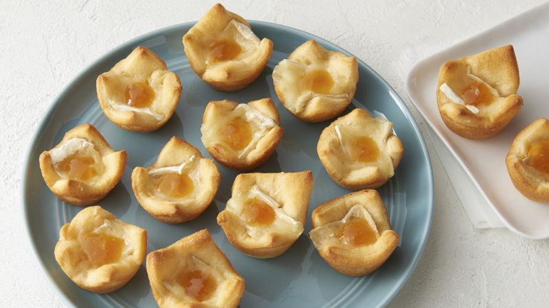 3-Ingredient Apricot Brie Bites
