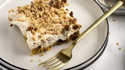 Pumpkin Crunch Cake