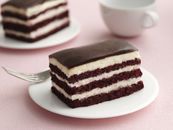 General Mills Foodservice | Red Velvet Cake Supreme