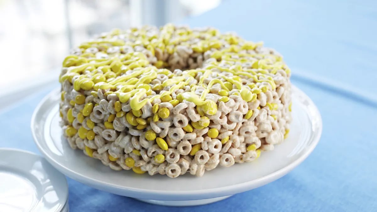 Cheerios™ Cake 