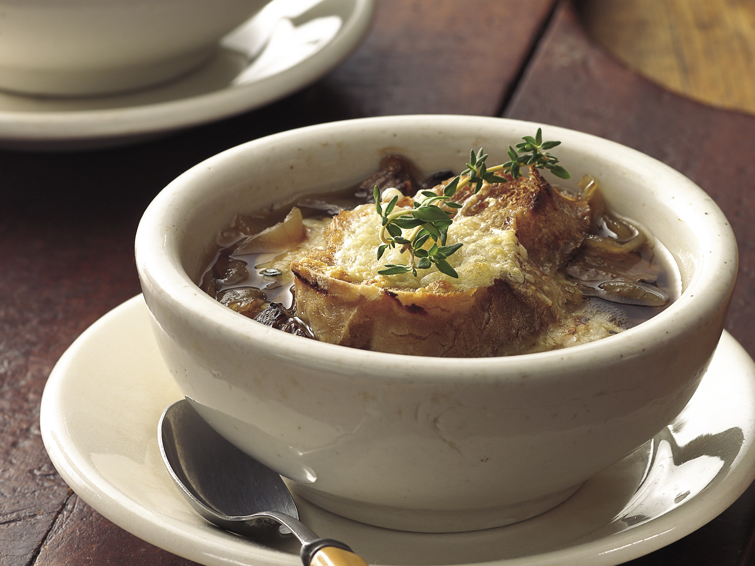 Slow-Cooker Beefy French Onion Soup Recipe - BettyCrocker.com