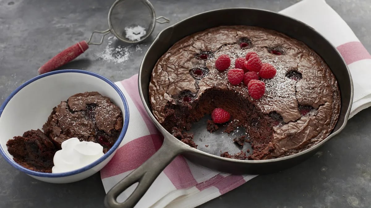 Raspberry Skillet Brownie