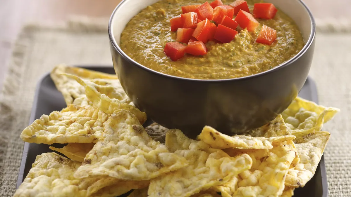 Smoky Spinach Hummus with Popcorn Chips