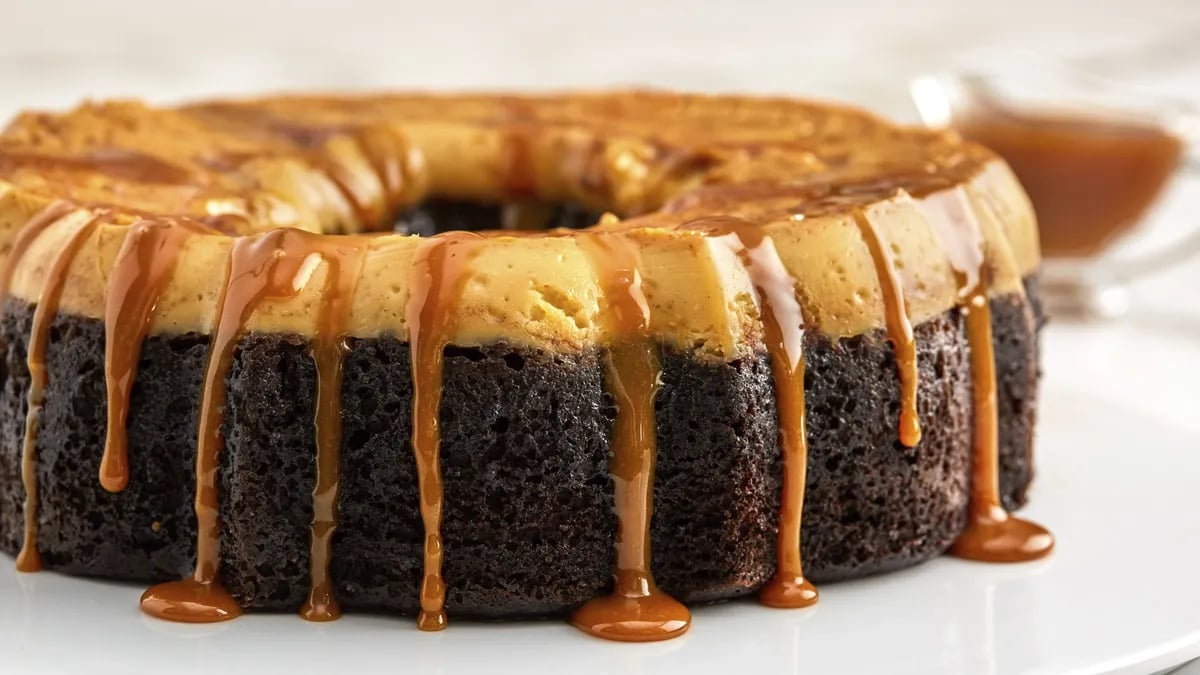 Chocoflan