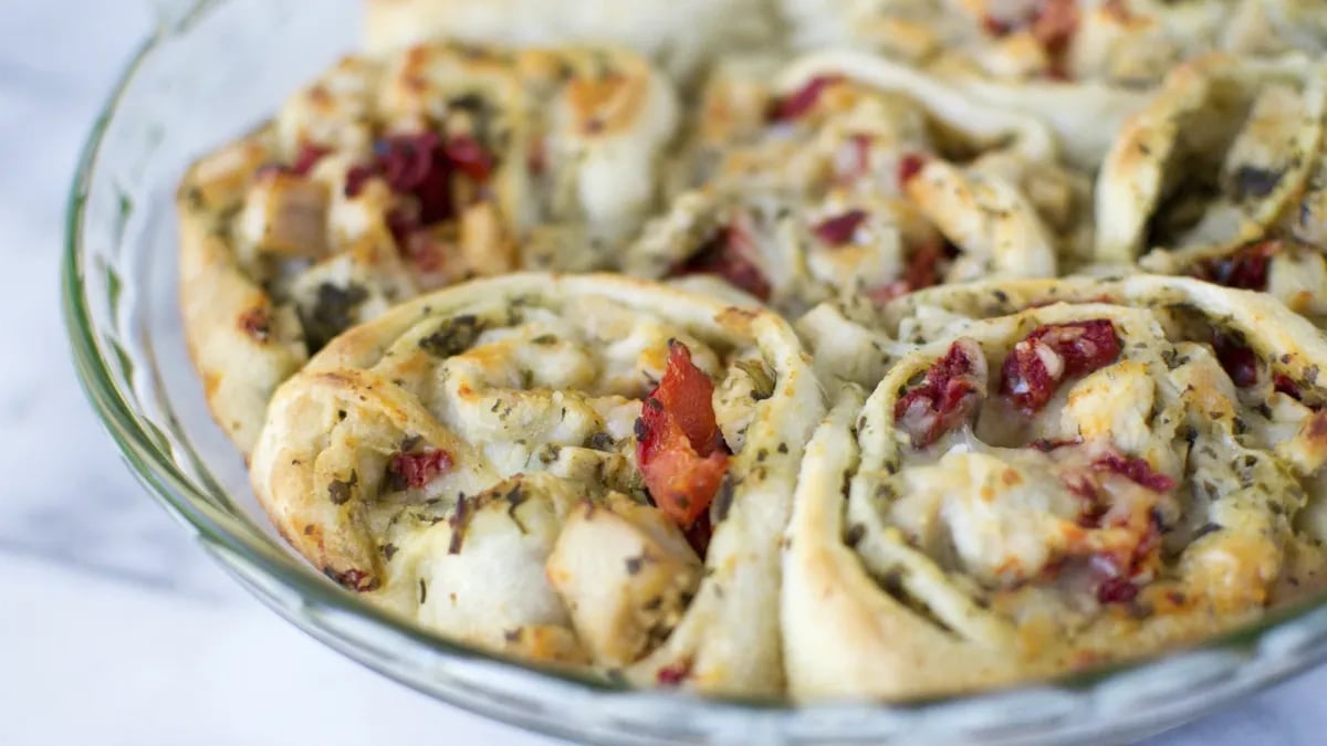 Turkey Pesto Pinwheels