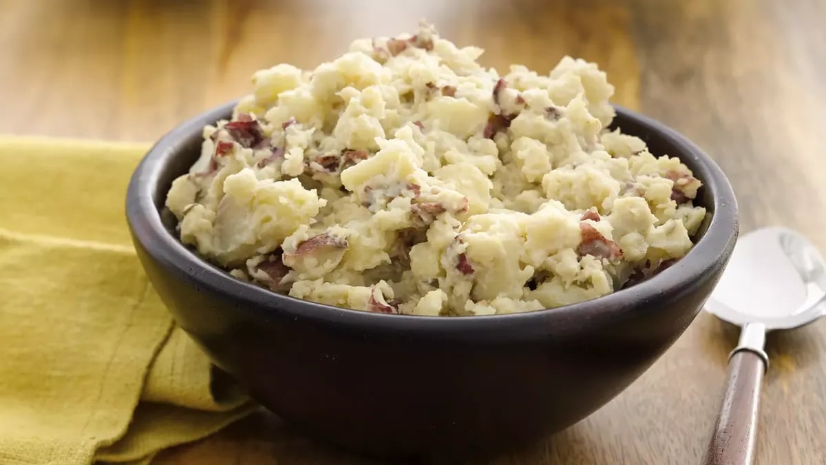 Easy Slow-Cooker Garlic Mashed Potatoes