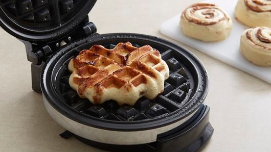 Power XL STUFFED WAFFLIZER ~ Cinnamon Roll Stuffed Waffle 