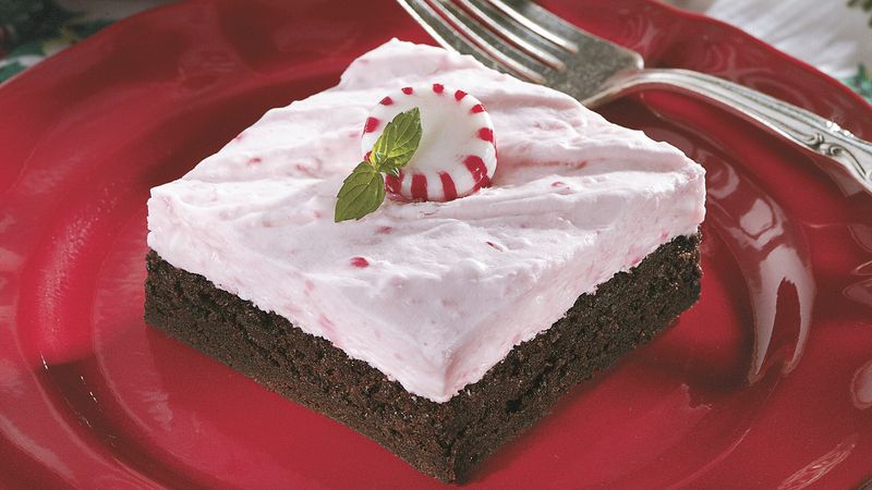 Creamy Peppermint-Topped Brownie Dessert