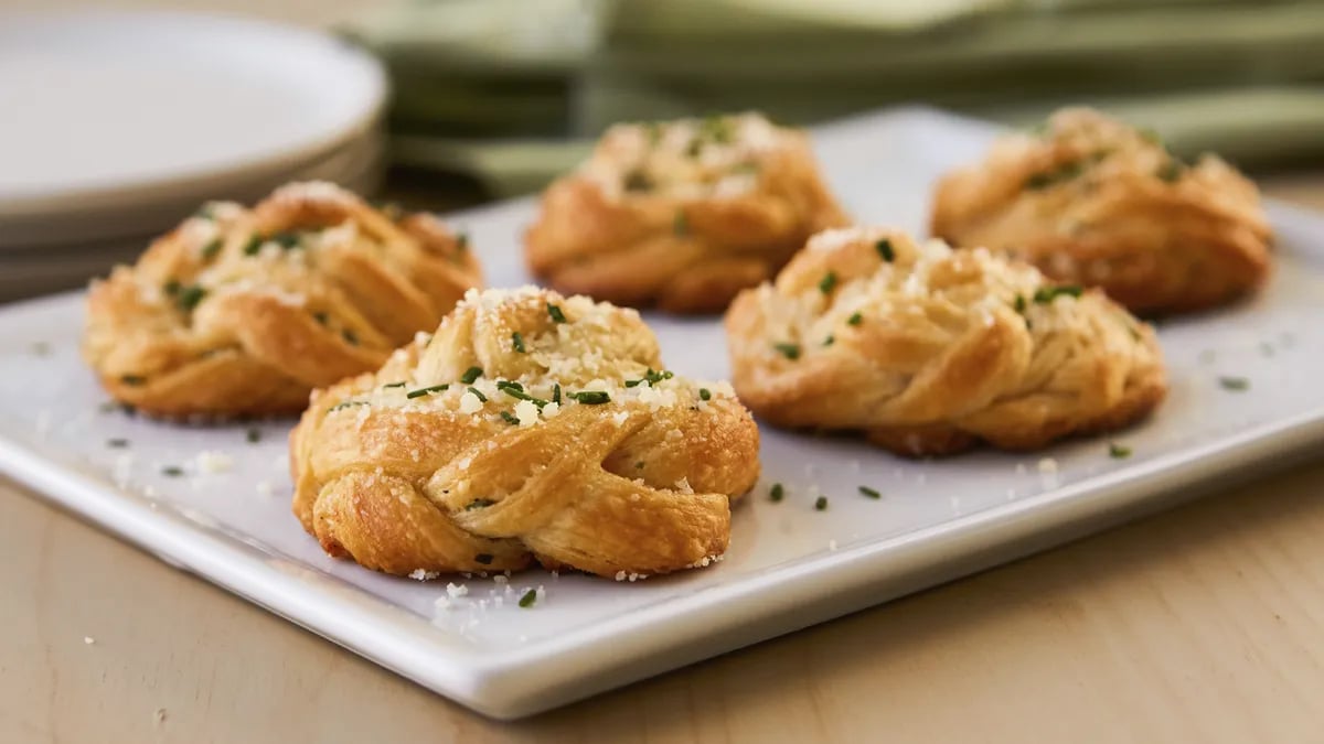 Parmesan-Herb Braided Crescent Rounds