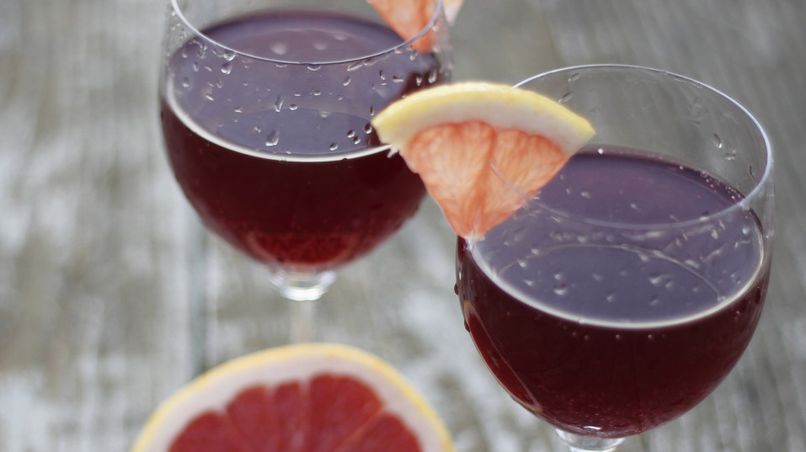 Grapefruit-Flavored Red Wine