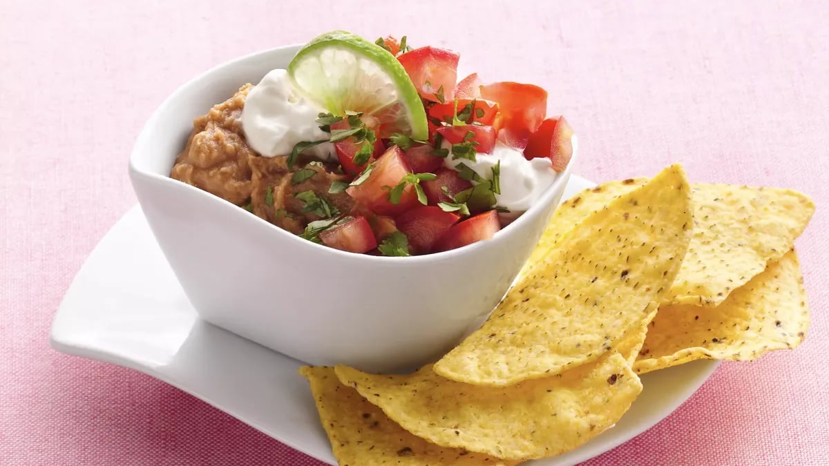 Salsa-Lime-Bean Dip