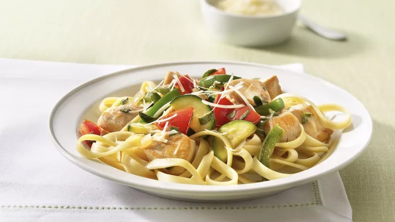 Fettuccine with Chicken and Herbed Vegetables