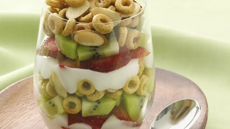 Crunchy-Topped Strawberry-Kiwi Parfaits