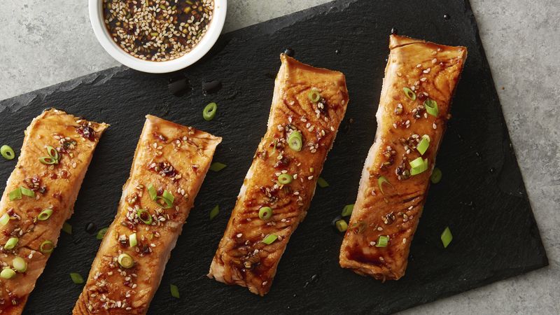 Sous Vide Salmon Fillets with Asian Sesame Sauce