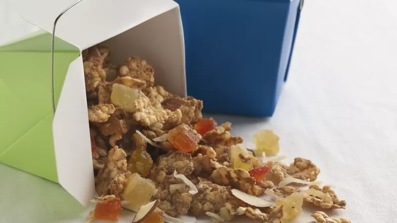 Gingered Cereal Snack Mix