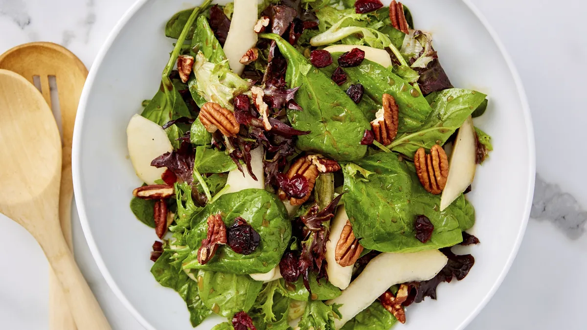 Pear and Greens Salad with Maple Vinaigrette Pear and Greens Salad with Maple Vinaigrette