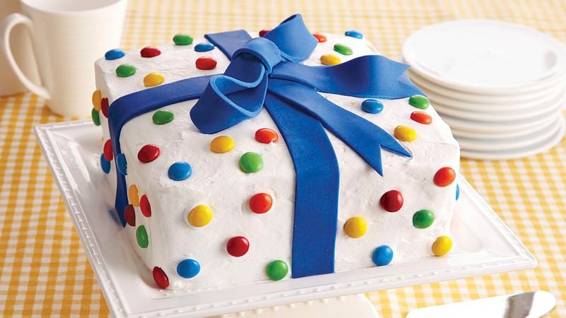 Birthday Present Cake