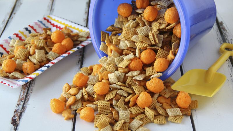 Beach Ball Party Chex Mix™