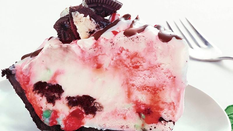 Christmas Ice Cream Cake Recipe - Pink Peppermint Ice Cream Cake