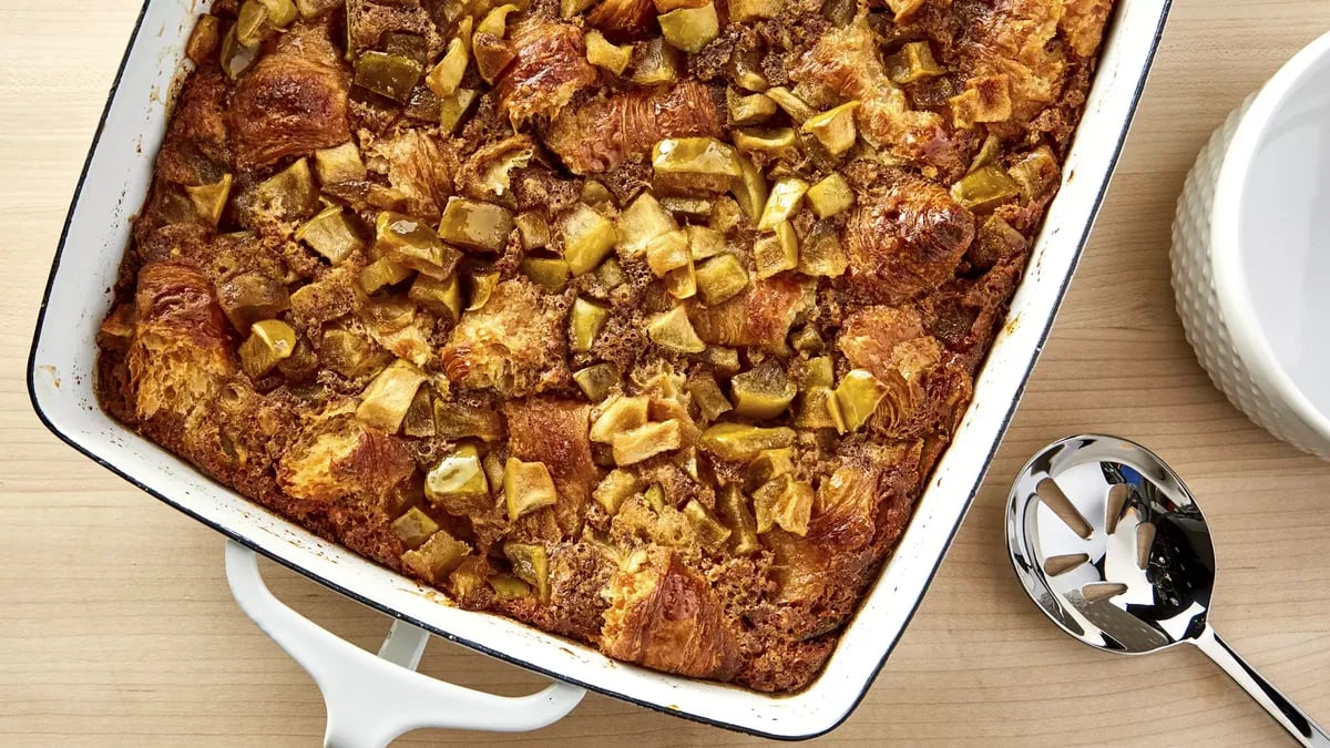 Apple Dumpling French Toast Bake