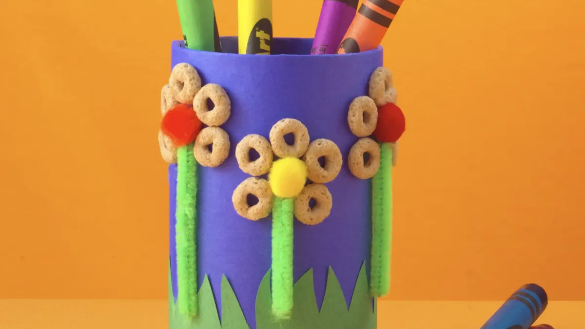 Flower Power Crayon Holder