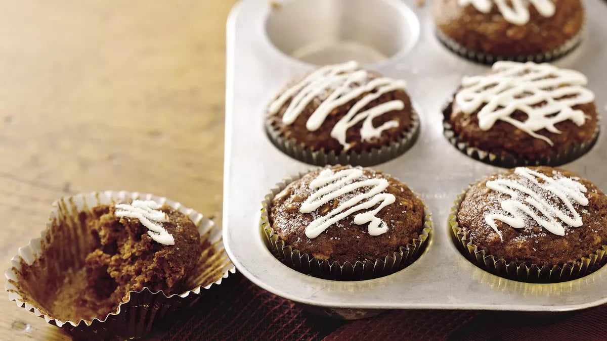 Banana Gingerbread Muffins