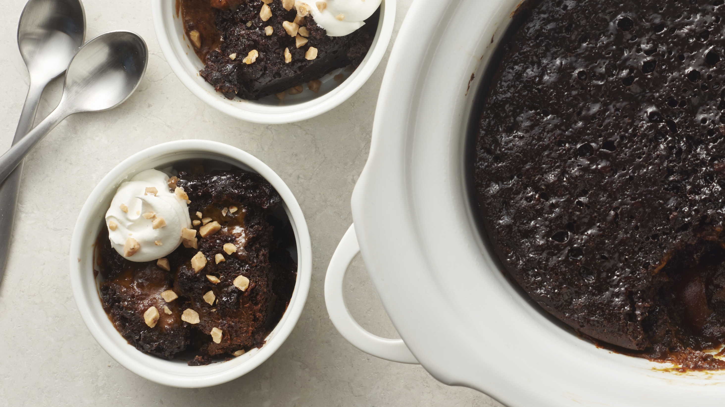 Slow Cooker Skinny Chocolate Lava Cake - Pound Dropper