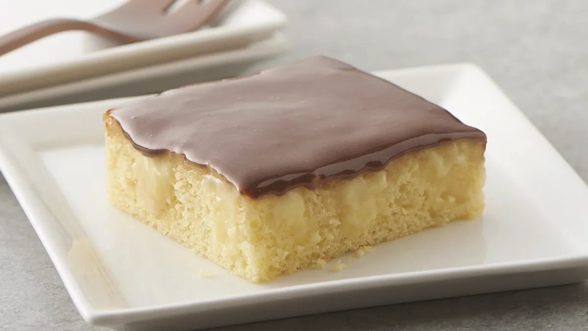 Boston Cream Pie Poke Sheet Cake