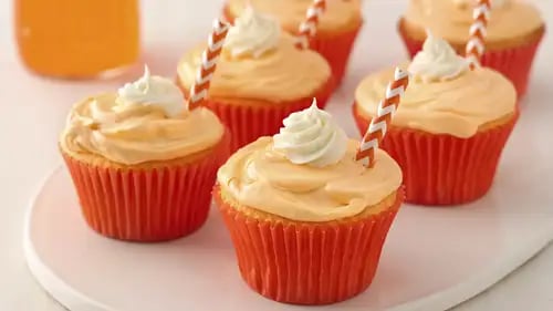 Two-Ingredient Soda Pop Cupcakes 