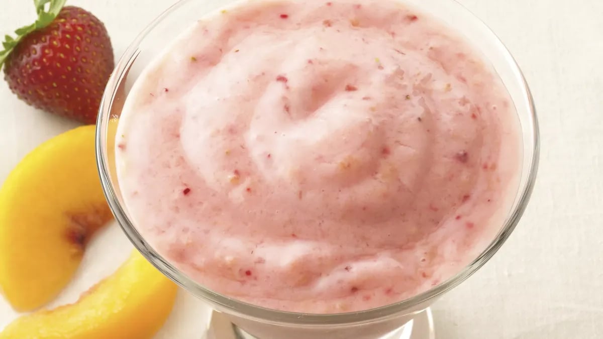 Peach-Berry Smoothies