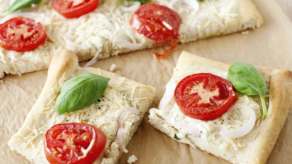 Tomato and Red Onion Flatbread