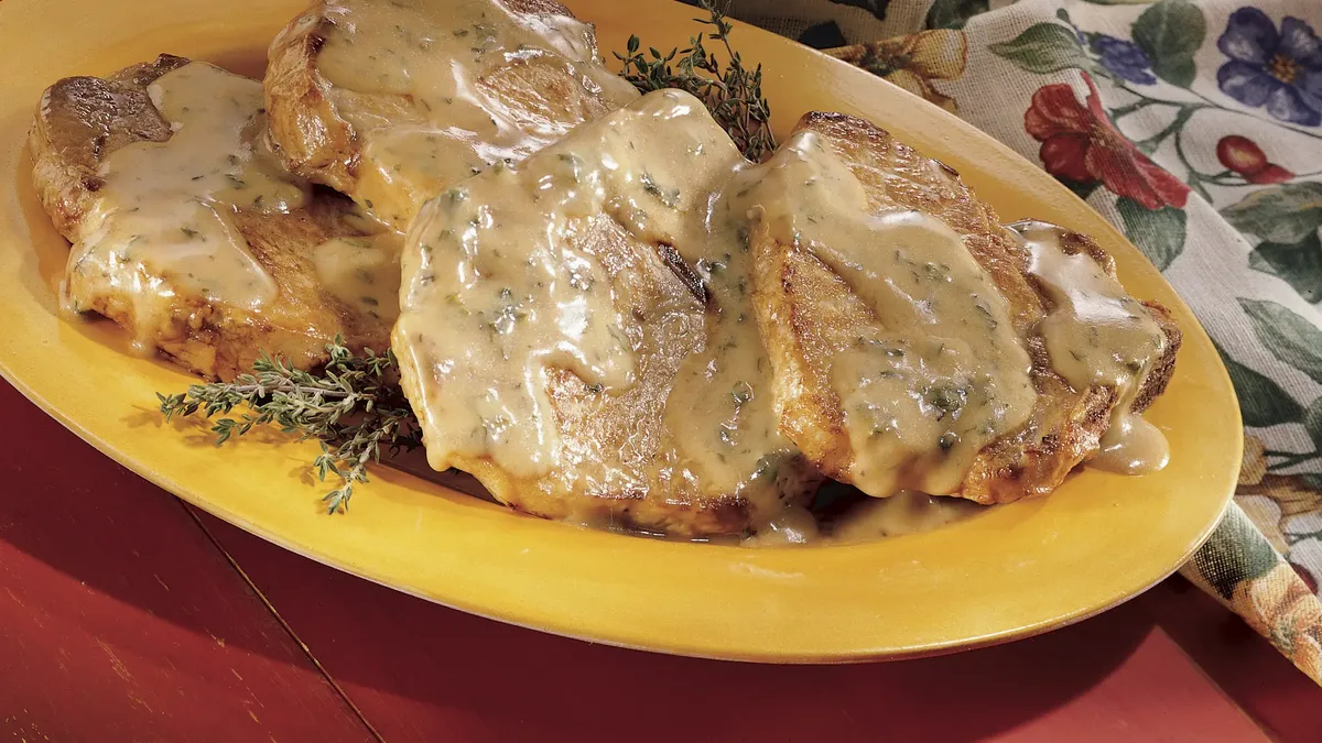 Braised Pork Chops With Cream Gravy