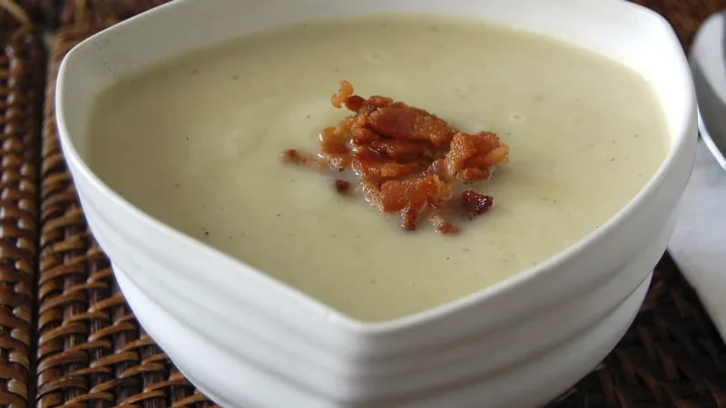 Cauliflower and Leek Soup with Crispy Bacon