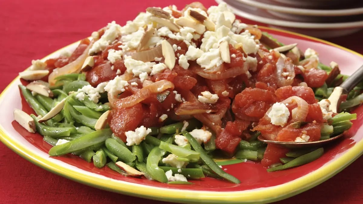 Green Beans with Tomatoes and Feta