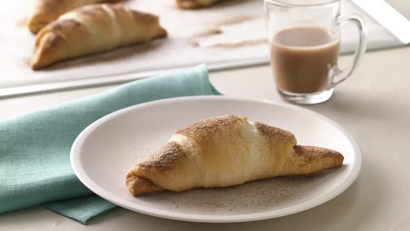 Caramel-Pumpkin-Cream Cheese Crescents