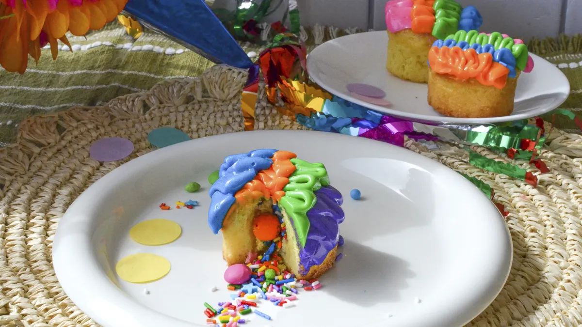 Piñata Cupcakes