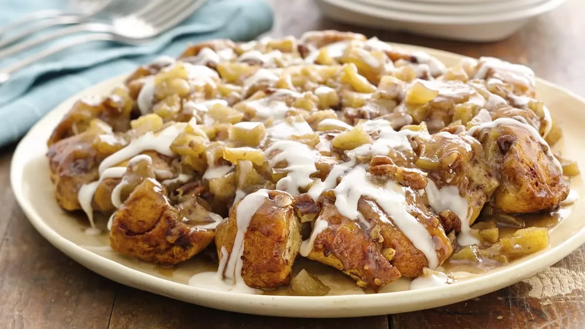 Upside-Down Cinnamon-Apple Coffee Cake