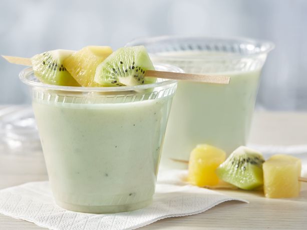 Pineapple Matcha Smoothies