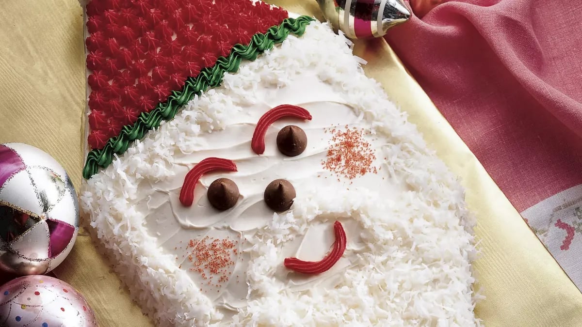 Santa Claus Cake