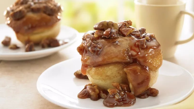 Simple Caramel Rolls