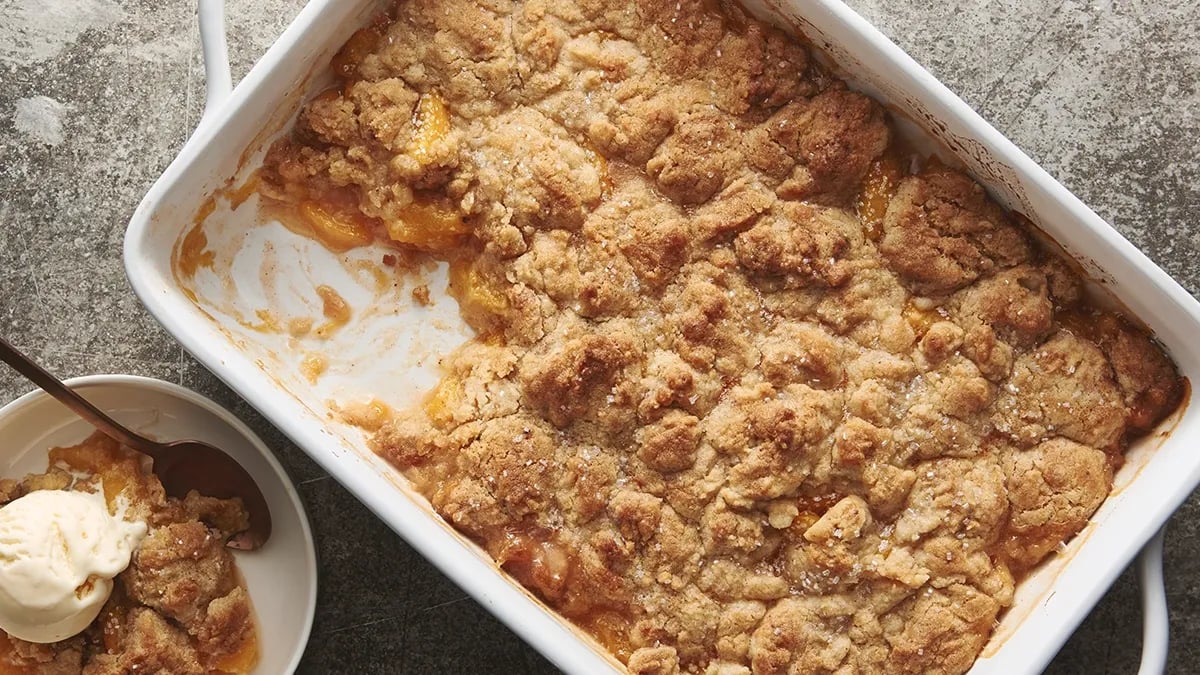 Brown Butter Sugar Cookie Peach Cobbler