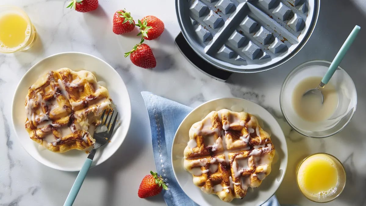 Cinnamon Roll Waffles with Cream Cheese Glaze