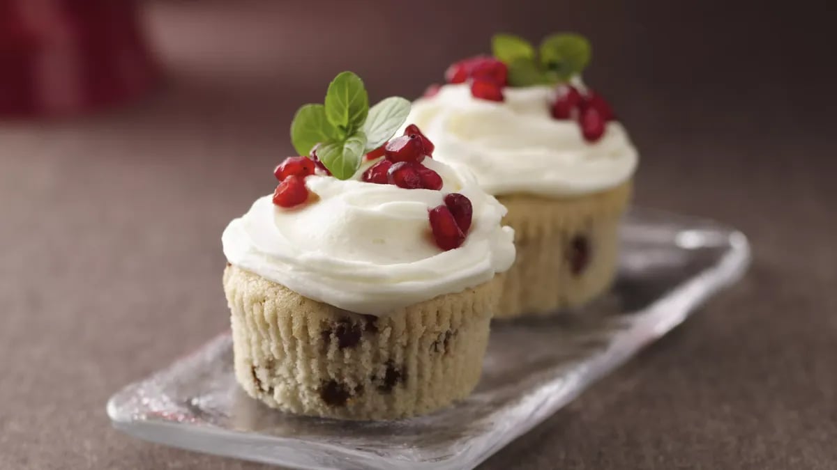 Christmas Pomegranate Cupcakes