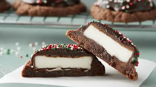 Peppermint Pattie Snowdrifts-image