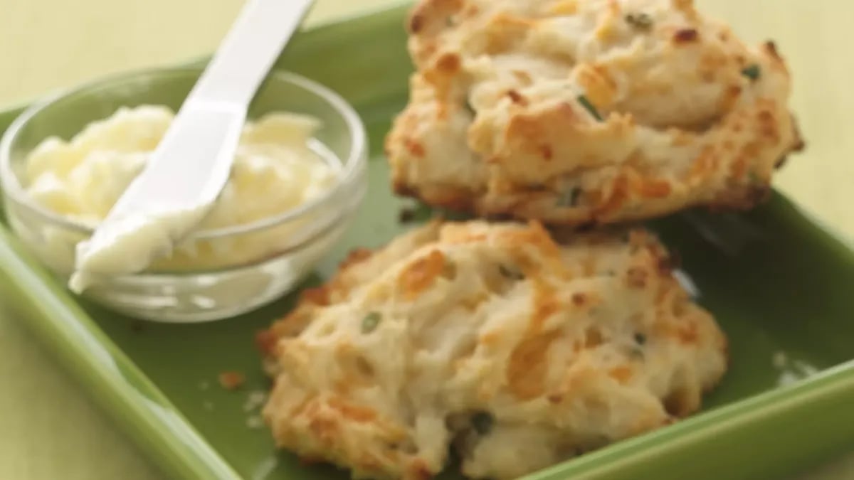 Cheddar-Chive Drop Biscuits