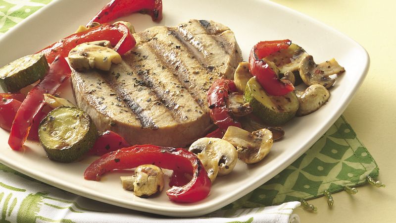 Basil-Tuna Steaks and Vegetables