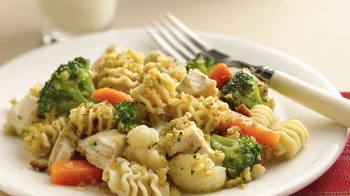 Country Chicken and Pasta Bake-image