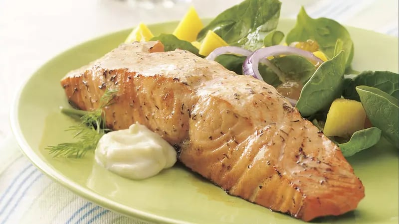 Grilled Salmon with Fresh Lime Cream Recipe - BettyCrocker.com