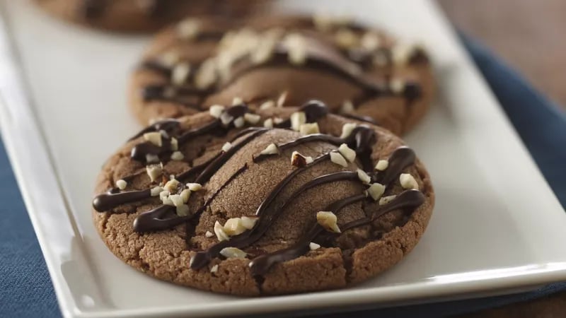 Stuffed Hazelnut Cookies