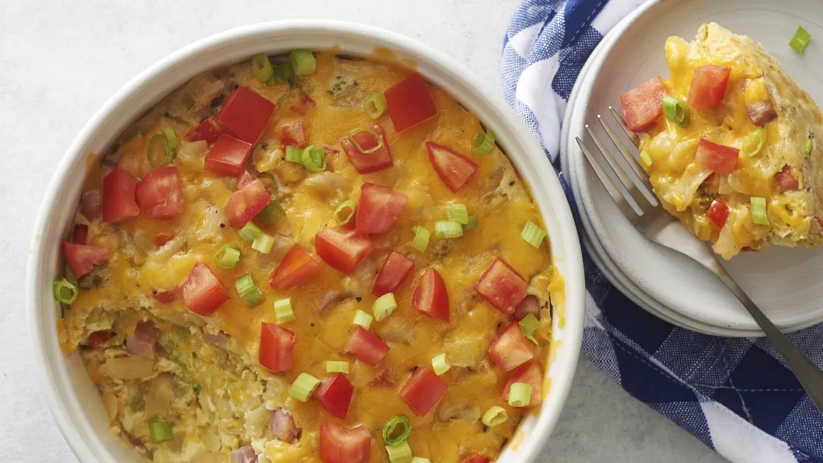 Instant Pot Ham and Hash Brown Breakfast Casserole